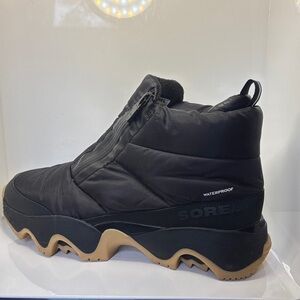 Sorel Men's Black and Tan Waterproof Boots